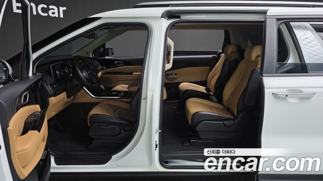 Kia Carnival (IV) Diesel 9-Seater Prestige 2023 — фото 16