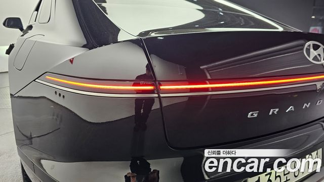 Hyundai Grandeur Hybrid (GN7) Premium 2023 — фото 23