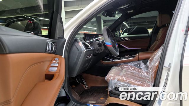 BMW X7 (G07) xDrive 40i M Sport 6STR 2024 — фото 9
