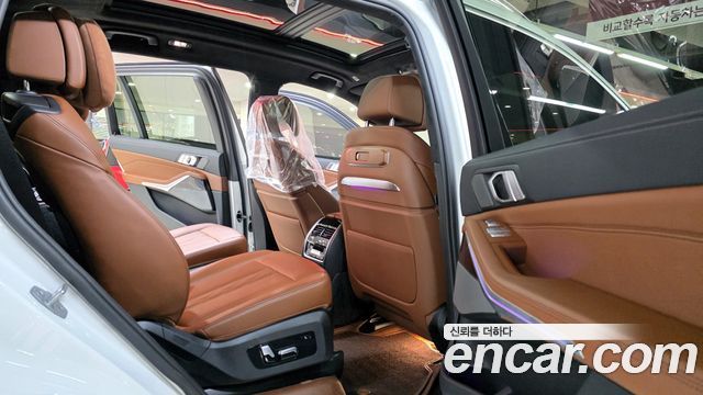 BMW X7 (G07) xDrive 40i M Sport 6STR 2024 — фото 10