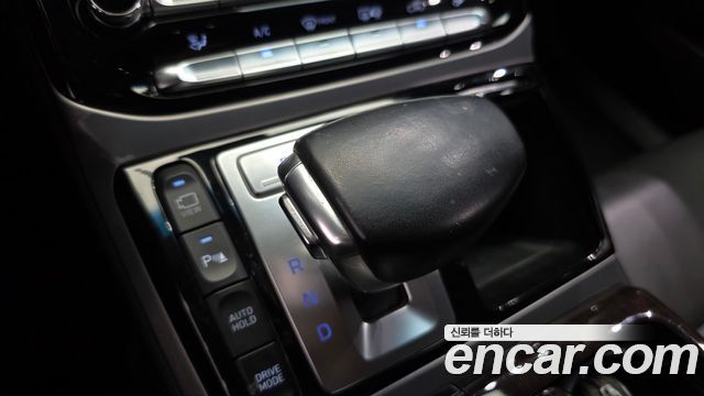 Genesis EQ900 3.8 GDI AWD Premium Luxury 2016 — фото 9
