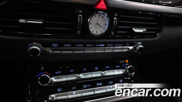 Genesis EQ900 3.8 GDI AWD Premium Luxury 2016 — фото 34