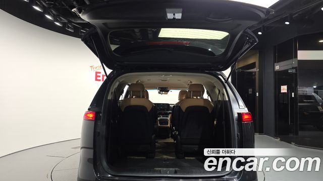 Kia Carnival (IV) Diesel 9-Seater Prestige 2021 — фото 20