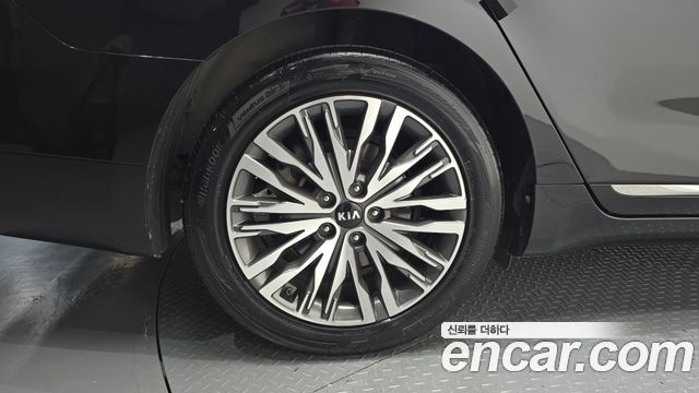 Kia K7 Premier 2.5 GDI Noblesse 2020 — фото 5