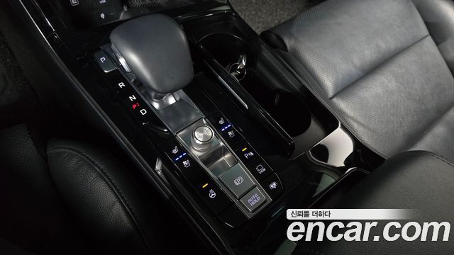 Kia K7 Premier 2.5 GDI Noblesse 2020 — фото 9