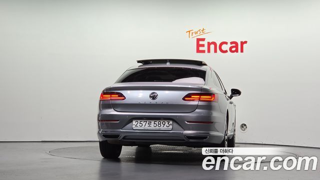 Volkswagen Arteon 2.0 TDI Premium 2019 — фото 4