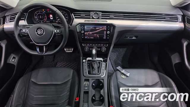 Volkswagen Arteon 2.0 TDI Premium 2019 — фото 7