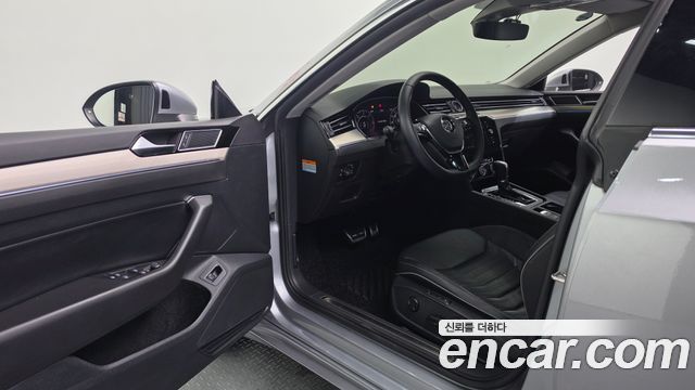 Volkswagen Arteon 2.0 TDI Premium 2019 — фото 12