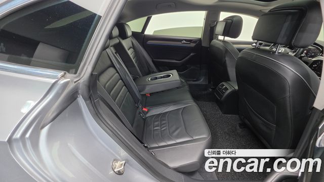 Volkswagen Arteon 2.0 TDI Premium 2019 — фото 19