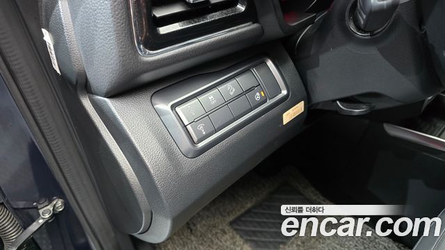 KG Mobility (SsangYong) Very New Tivoli Gasoline 1.5 2WD V3 2020 — фото 18
