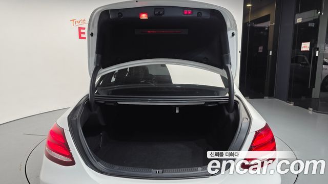 Mercedes-Benz E-Class (W213) E300 Avantgarde 2017 — фото 20