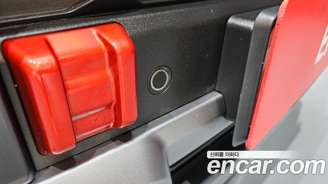 KG Mobility (SsangYong) Torres Gasoline 1.5 2WD T7 2023 — фото 31