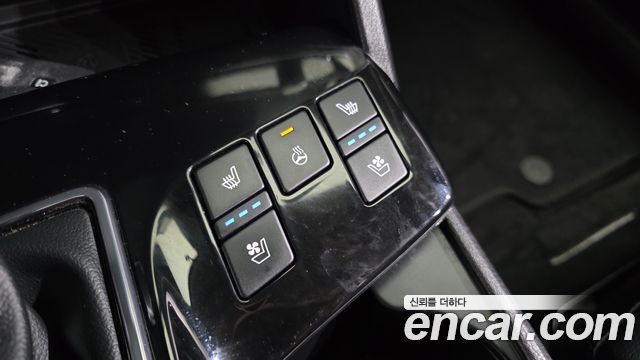 Kia Sportage (V) Diesel 2.0 2WD Prestige 2022 — фото 16