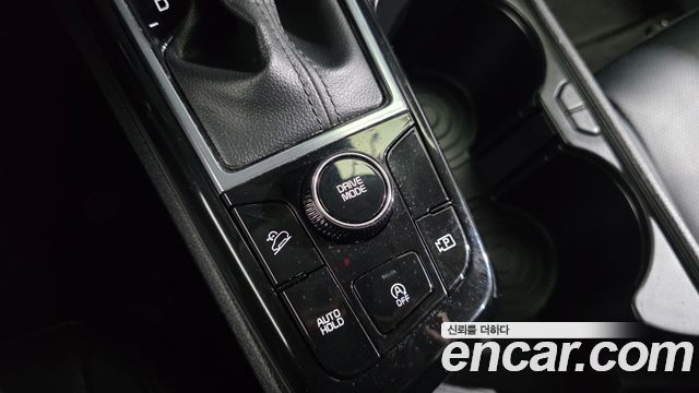 Kia Sportage (V) Diesel 2.0 2WD Prestige 2022 — фото 20