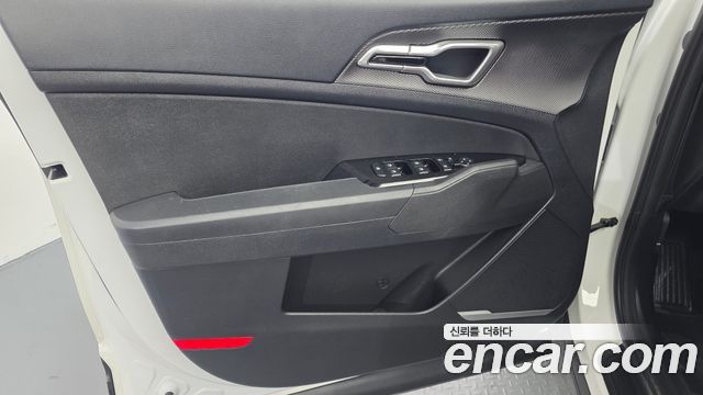 Kia Sportage (V) Diesel 2.0 2WD Prestige 2022 — фото 24