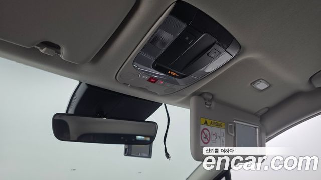 Kia Sportage (V) Diesel 2.0 2WD Prestige 2022 — фото 27