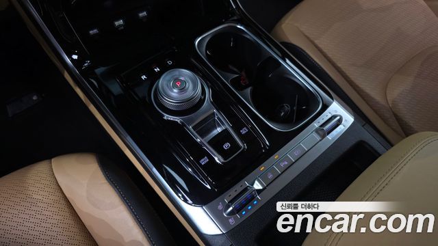 Kia Carnival (IV) Gasoline 9-Seater Signature 2023 — фото 9