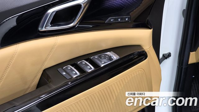 Kia Carnival (IV) Gasoline 9-Seater Signature 2023 — фото 16