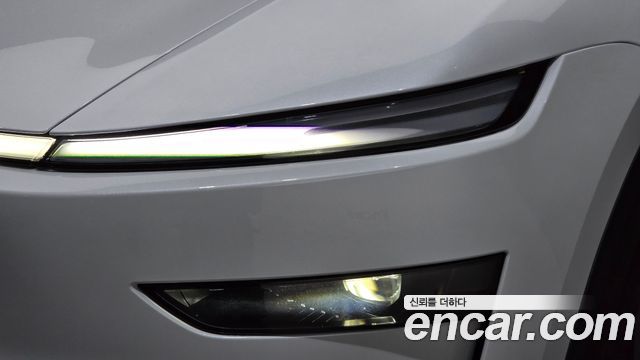 Tesla Model Y Premium Long Range AWD 2026 — фото 22