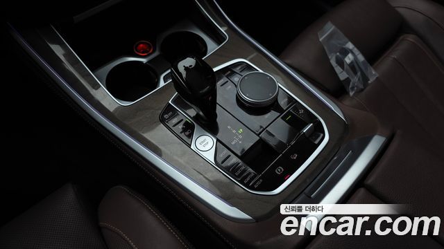 BMW X5 (G05) xDrive 45e xLine 2021 — фото 9