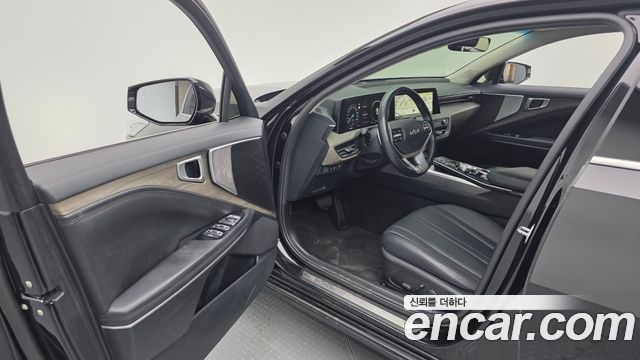 Kia K8 2.5 Gasoline 2WD Noblesse 2024 — фото 10