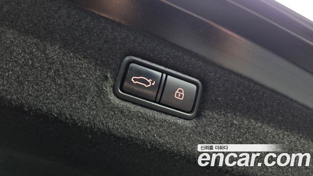 Genesis G90 3.8 AWD Premium Luxury 2020 — фото 16