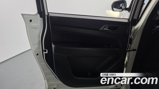 KG Mobility (SsangYong) Rexton Sports Khan Diesel 2.2 4WD Prestige 2023 — фото 25