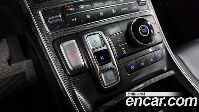 Hyundai Santa Fe Diesel 2.2 2WD Exclusive 2023 — фото 9
