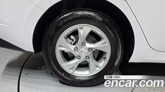 Hyundai Avante (CN7) 1.6 Smart 2023 — фото 5