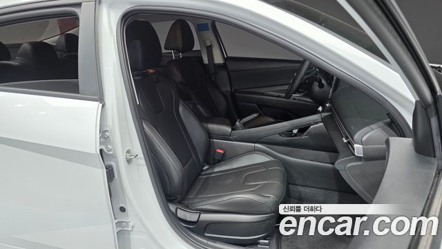 Hyundai Avante (CN7) 1.6 Smart 2023 — фото 32