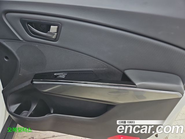 KG Mobility (SsangYong) Very New Tivoli Gasoline 1.5 4WD V3 2022 — фото 19