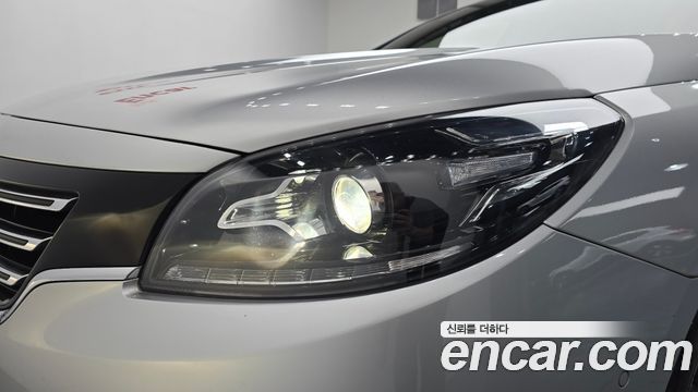 Renault Korea SM7 Nova 2.5 V6 2017 — фото 22