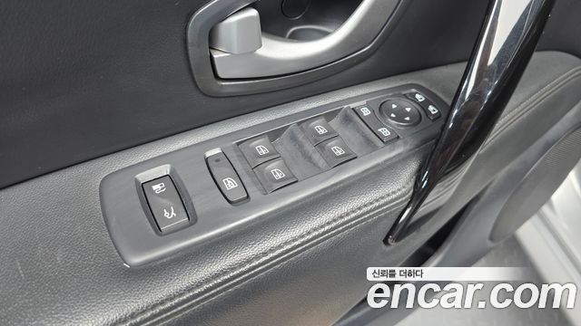 Renault Korea SM7 Nova 2.5 V6 2017 — фото 30