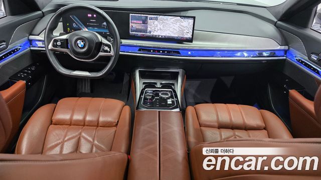 BMW 7 Series (G70) 740i sDrive Design Pure Excellence 2023 — фото 7