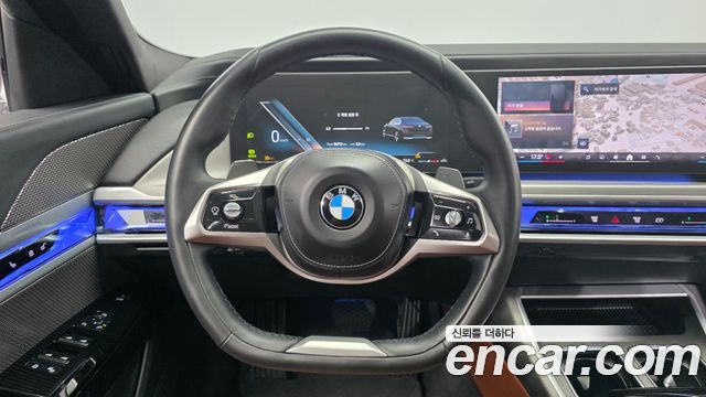 BMW 7 Series (G70) 740i sDrive Design Pure Excellence 2023 — фото 13
