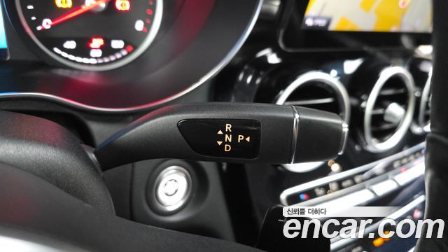 Mercedes-Benz C-Class (W205) C220 d 4MATIC 2020 — фото 9