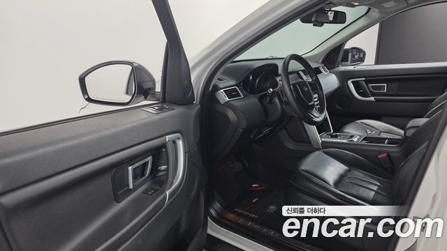 Land Rover Discovery Sport 2.0 TD4 SE (150PS) 2017 — фото 10