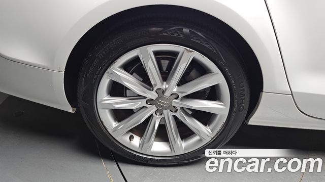 Audi A7 3.0 TFSI Quattro Entry 4G 2012 — фото 5