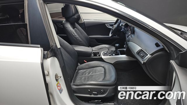 Audi A7 3.0 TFSI Quattro Entry 4G 2012 — фото 10