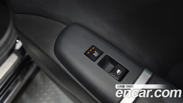 Hyundai Grandeur (GN7) 3.5 LPG 2WD Exclusive 2023 — фото 36