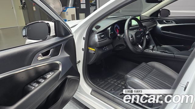 Genesis G70 2.0T Elite 2020 — фото 10