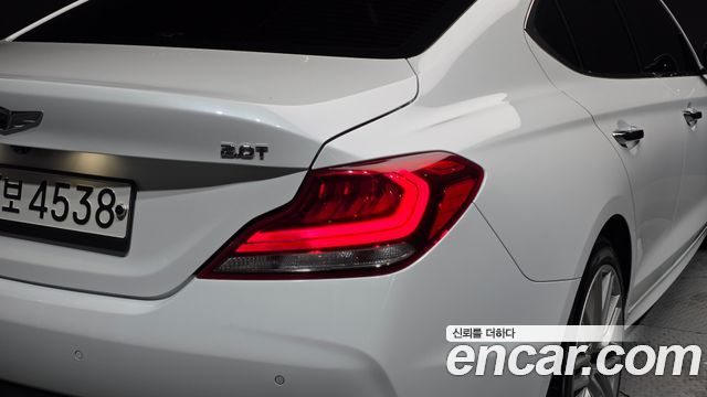 Genesis G70 2.0T Elite 2020 — фото 23