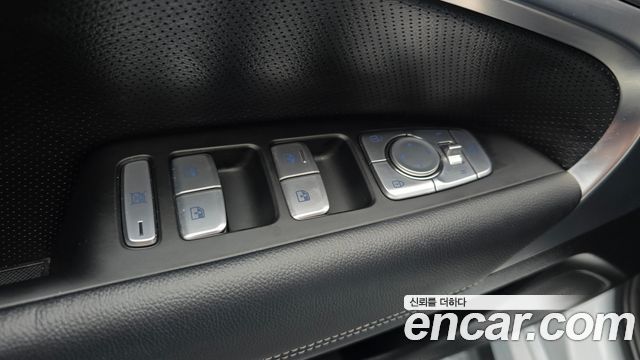 Genesis G70 2.0T Elite 2020 — фото 28