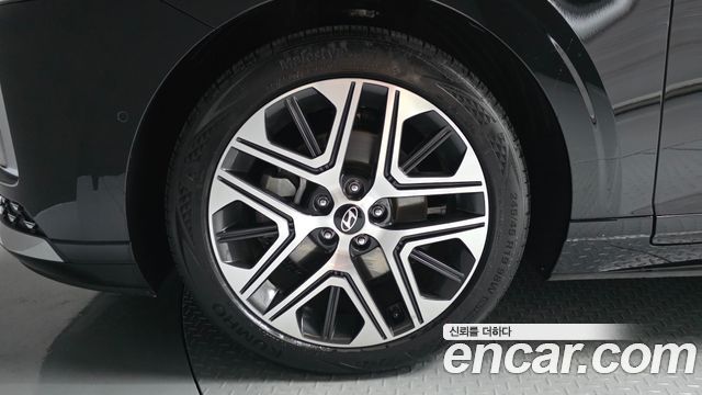 Hyundai Grandeur (GN7) 2,5 Gasoline 2WD Exclusive 2023 — фото 5