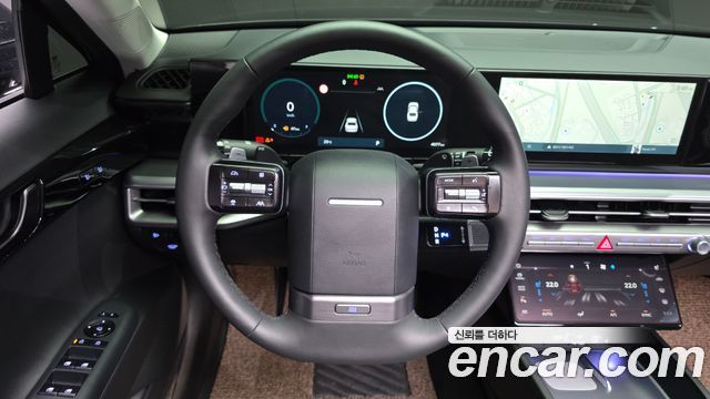 Hyundai Grandeur (GN7) 2,5 Gasoline 2WD Exclusive 2023 — фото 13