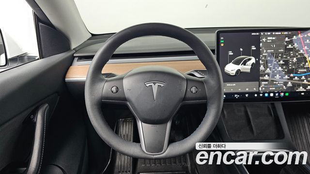 Tesla Model Y Long Range AWD 2021 — фото 13