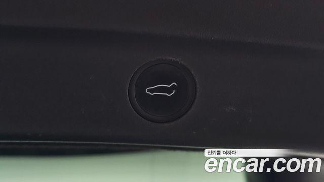 Tesla Model Y Long Range AWD 2021 — фото 33
