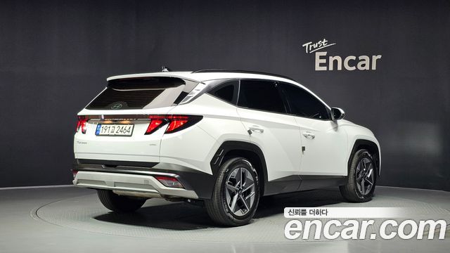 Hyundai Tucson (NX4) Gasoline 1.6 Turbo 4WD Premium 2024 — фото 2