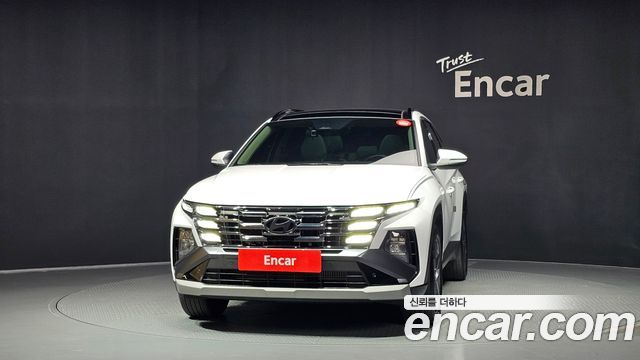 Hyundai Tucson (NX4) Gasoline 1.6 Turbo 4WD Premium 2024 — фото 3