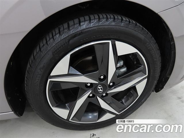 Hyundai Avante (CN7) 1.6 Inspiration 2021 — фото 24